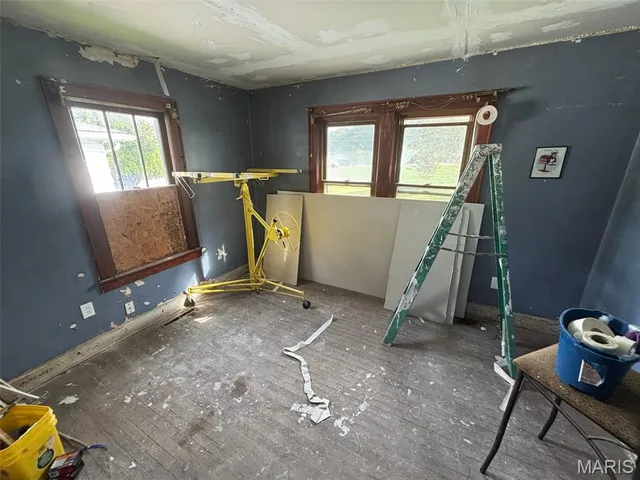 $100,000 | 21 South 57th Street, Belleville, IL 62226