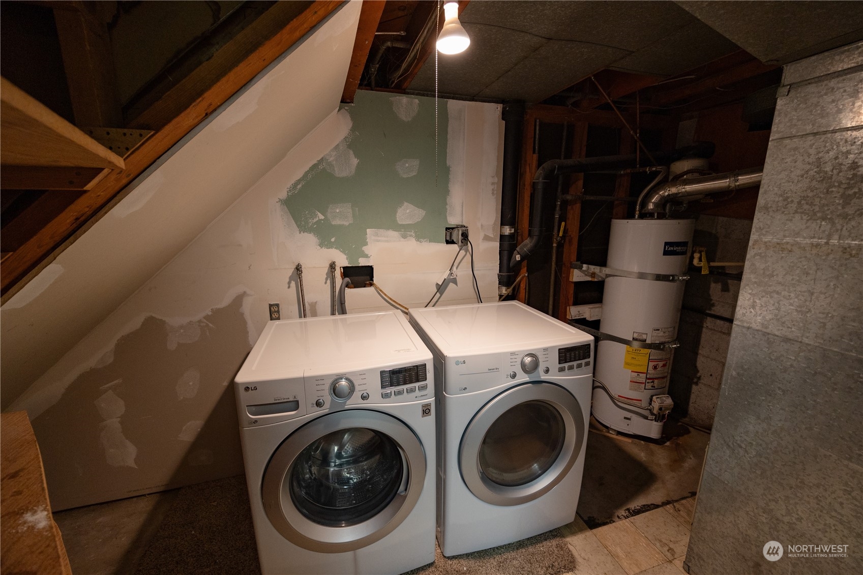 129 Del Monte Avenue Fircrest, WA 98466 - Photo 25 of 38 a utility room with dryer and washer