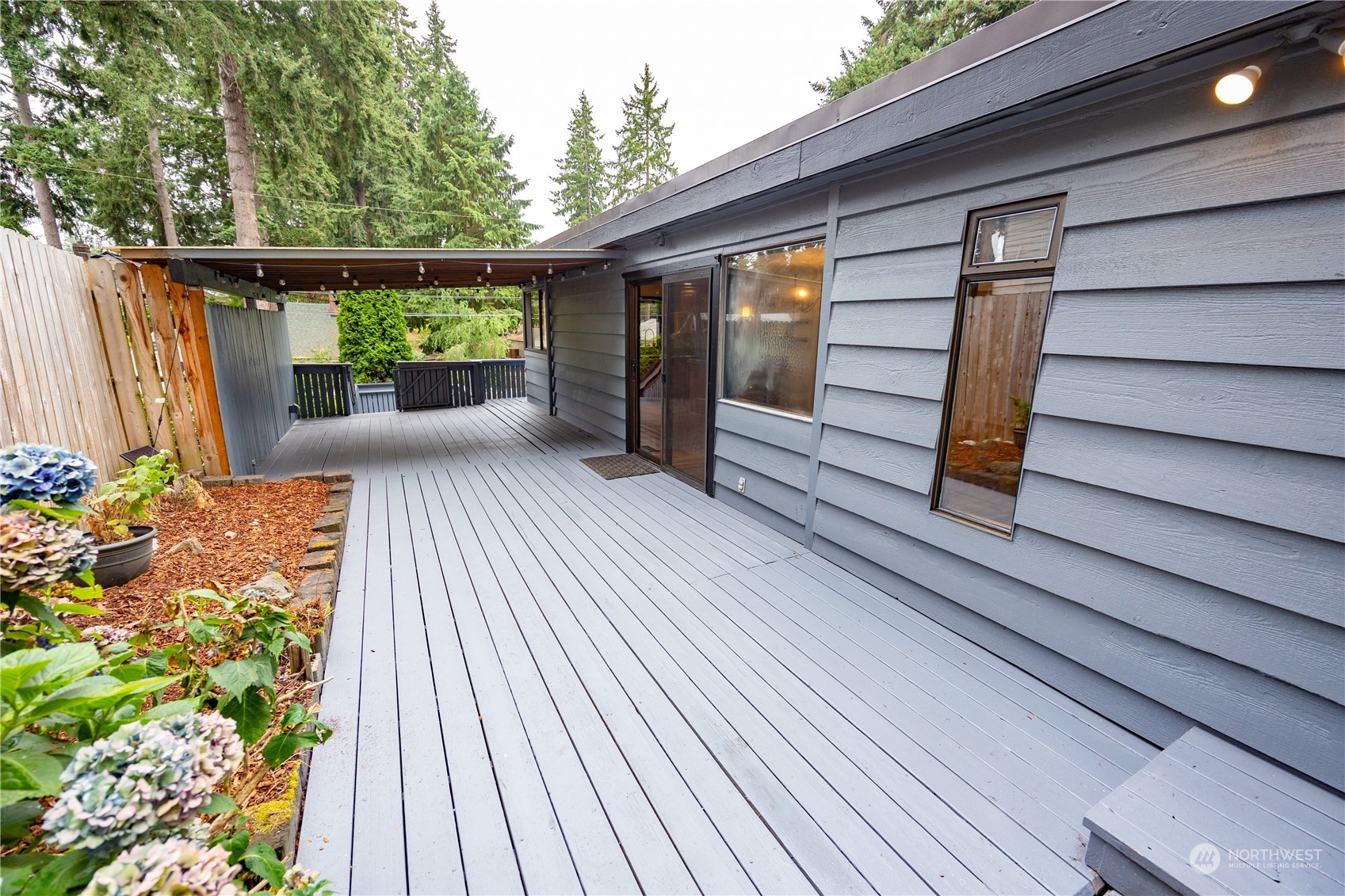 129 Del Monte Avenue Fircrest, WA 98466 - Photo 27 of 38 a view of entryway with wooden floor