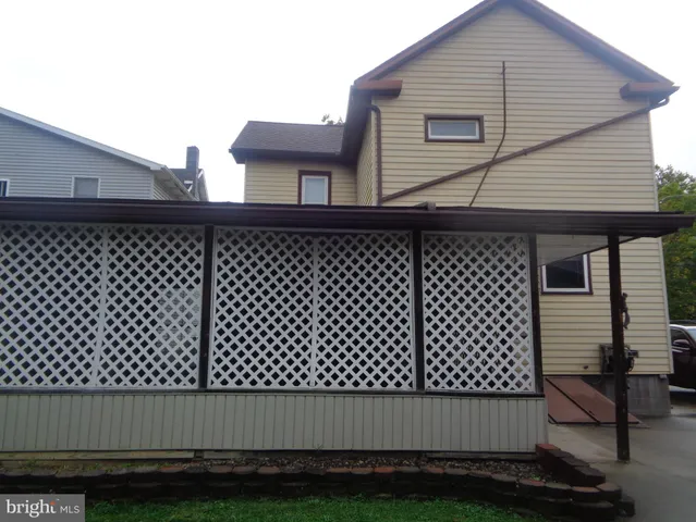 $129,900 | 4 Waterfront Street, Reedsville, PA 17084