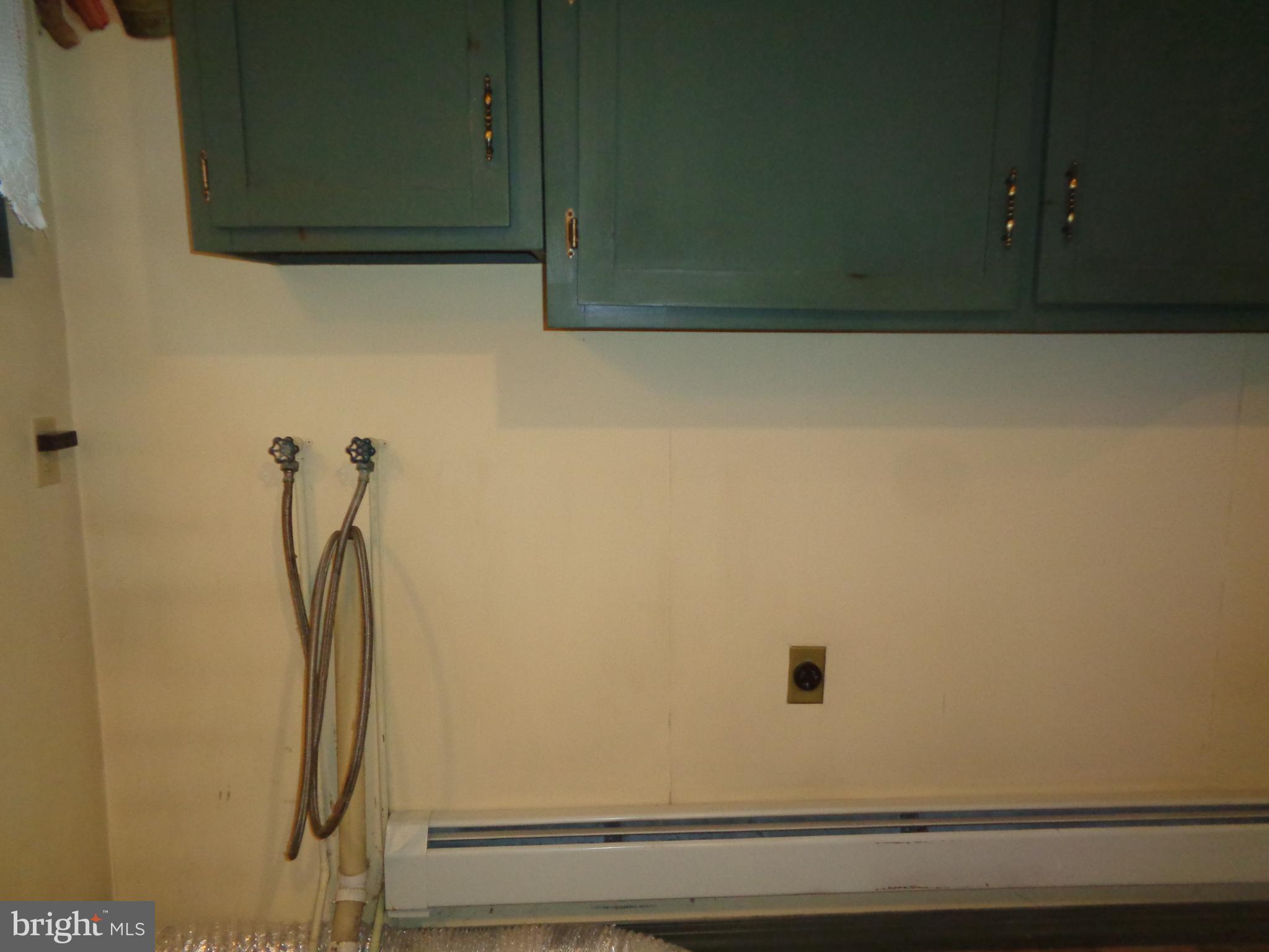 4 Waterfront Street Reedsville, PA 17084 - Photo 7 of 27 1st Floor laundry