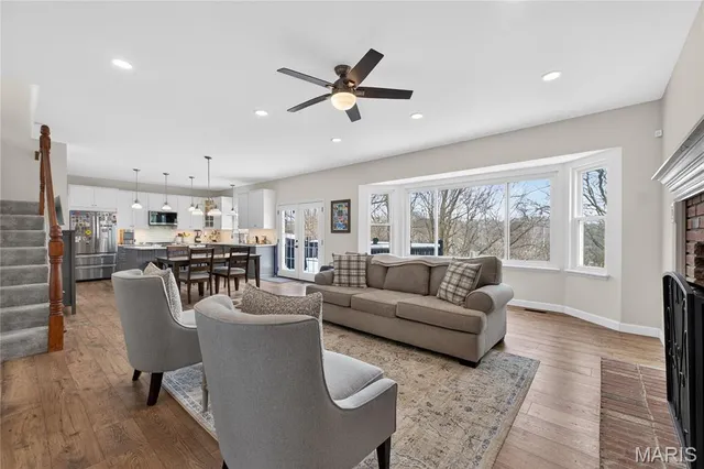 $525,000 | 3954 Millers Crossing, St. Charles, MO 63304