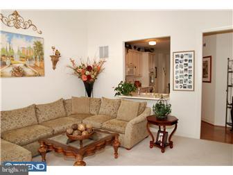 9 Elliston Court Exton, PA 19341 - Photo 7 of 12 Family Room