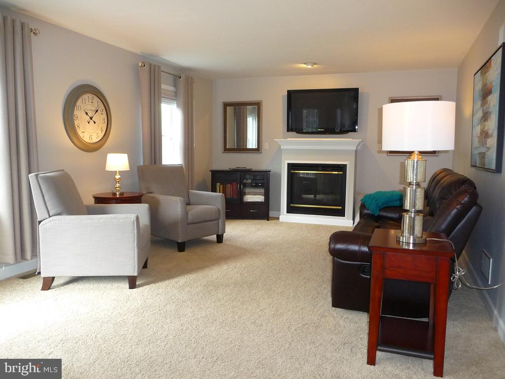 356 Squire Lane Lititz, PA 17543 - Photo 14 of 37