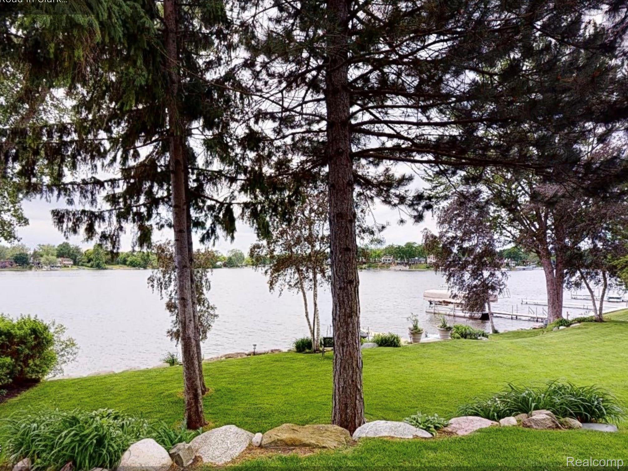 3661 Mann Road Clarkston, MI 48346 - Photo 54 of 60 All sports, 255 acre ~ Lake Oakland waterfront home