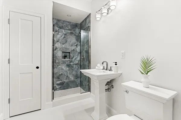 $2,695,000 | 14 Liana Street, Woburn, MA 01801