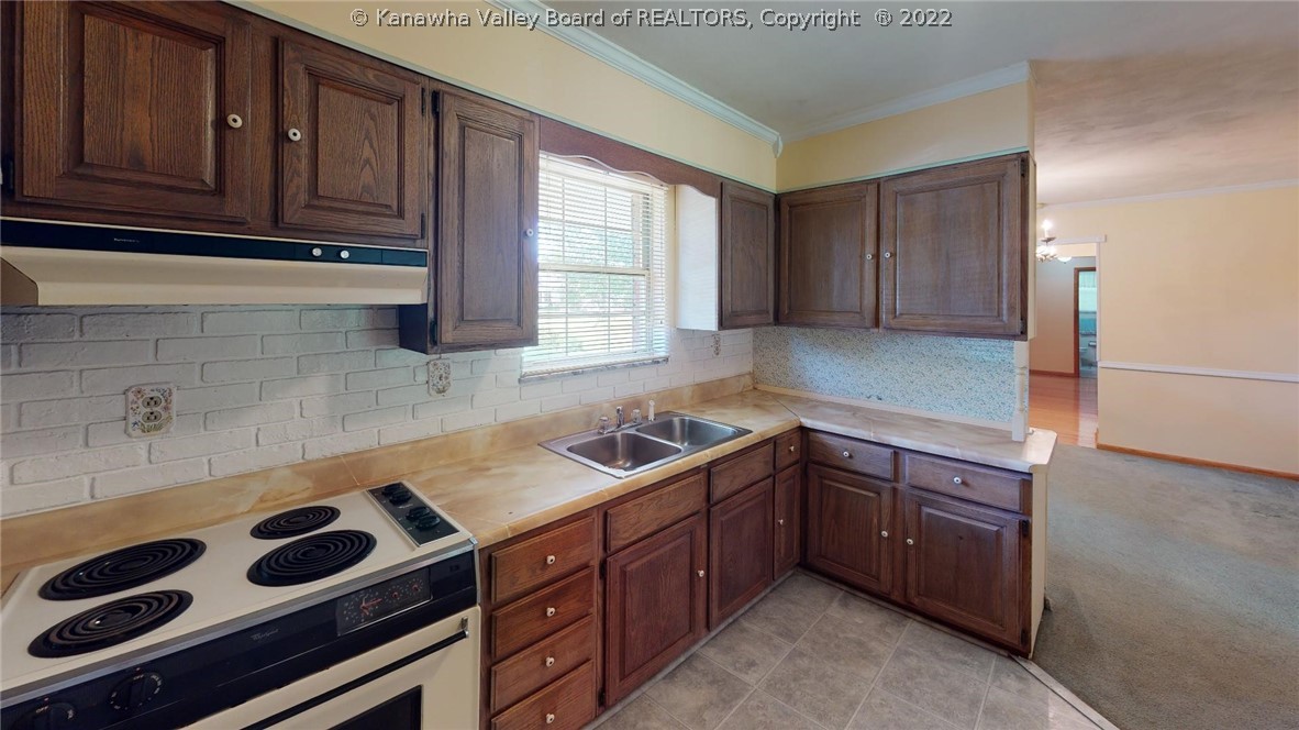 1251 Rock Camp Road Milton, WV 25541 - Photo 8 of 17 Gallery Image 8