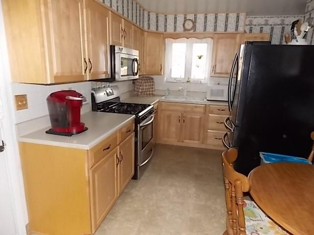390 North Pike Road Sarver, PA 16055 - Photo 5 of 13 Gallery Image 5