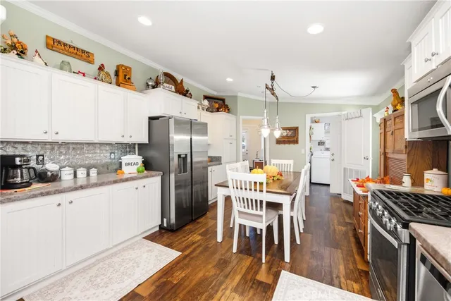 $305,000 | 4388 Central Avenue, Unit 133, Camarillo, CA 93010