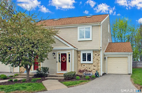 $349,900 | 182 Main Street, Unit A, Manchester, CT 06042