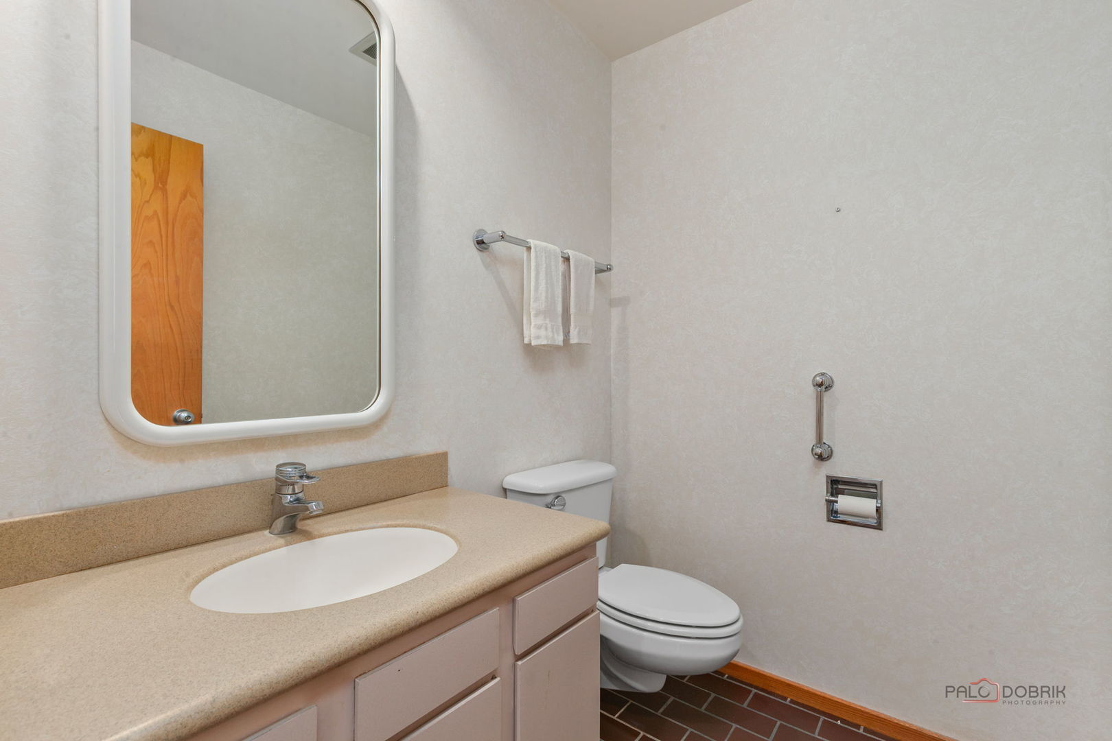 25854 West Nippersink Road Round Lake, IL 60073 - Photo 15 of 60 Gallery Image 15