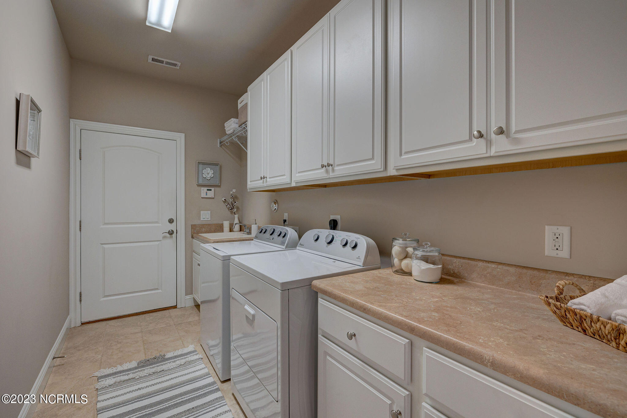 201 Fayemarsh Road Wilmington, NC 28412 - Photo 43 of 66 201FayemarshEdit-46