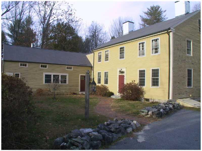 290 Yarmouth Road Gray, ME 04039 - Photo 8 of 33 Exterior Back.