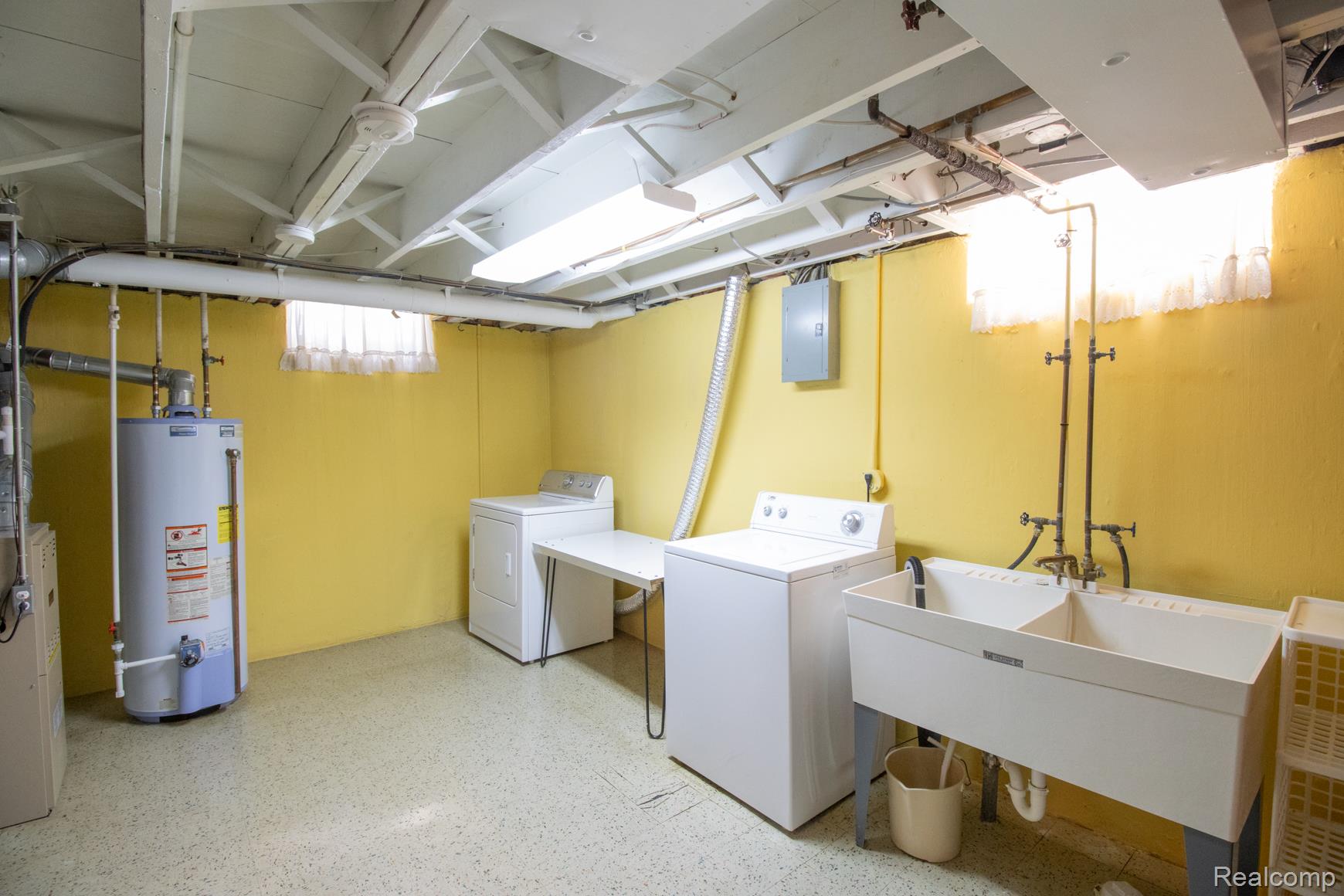 9106 Inkster Road Redford, MI 48239 - Photo 25 of 43 Gallery Image 25