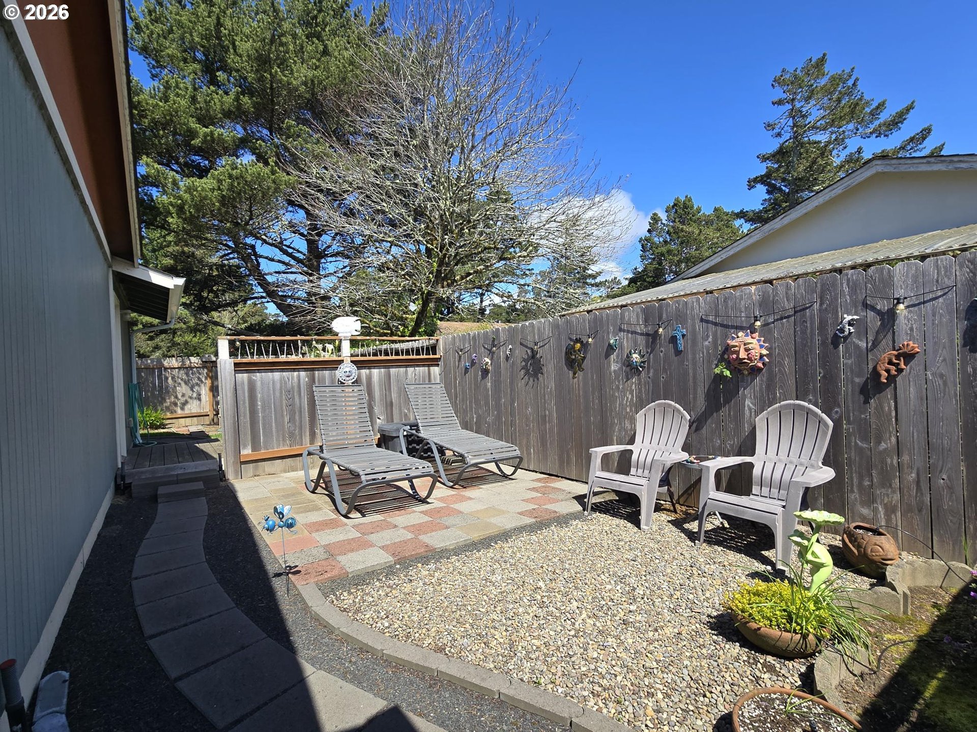 1265 34th Place Florence, OR 97439 - Photo 23 of 29