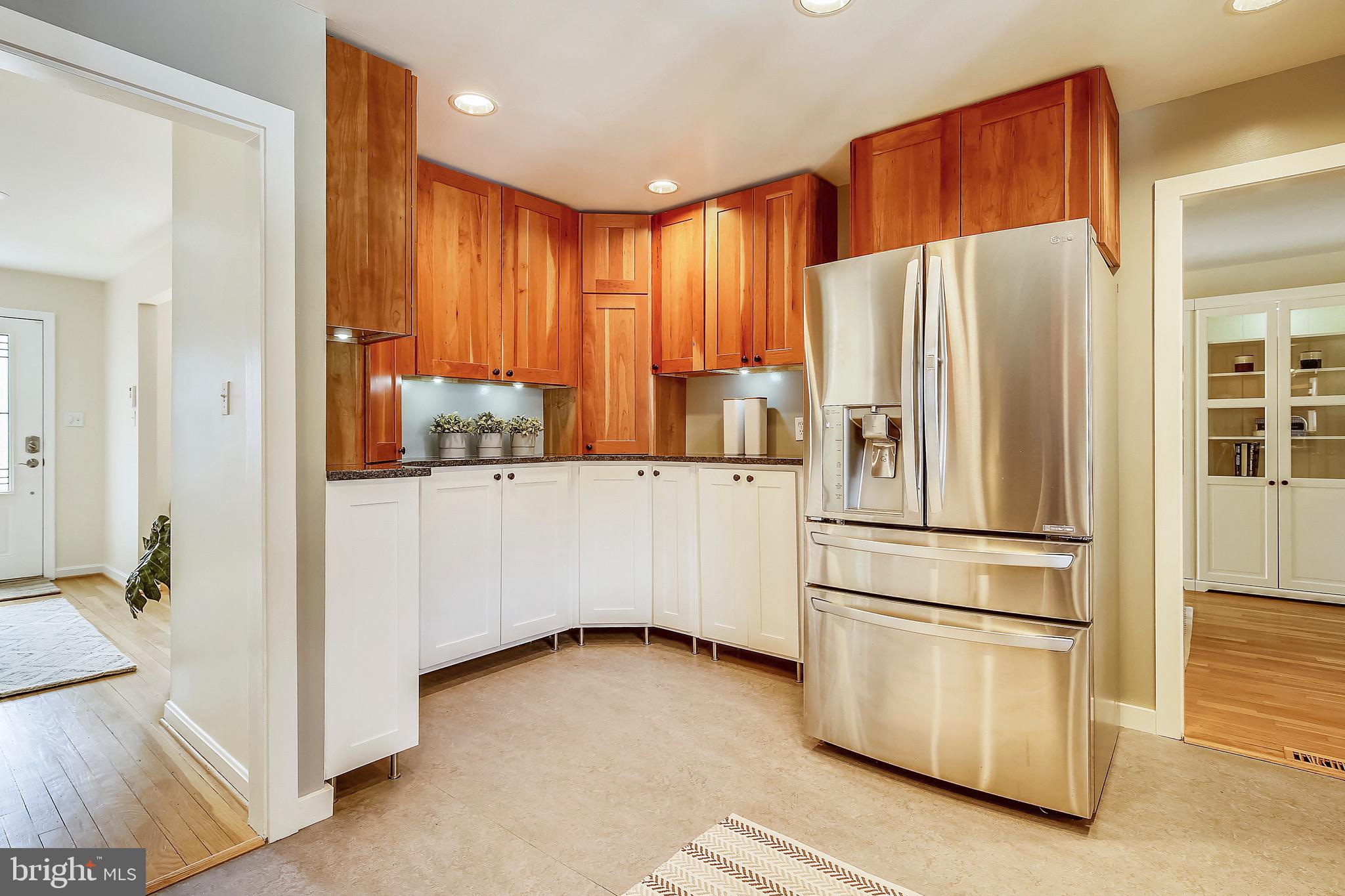9700 Byeforde Road Kensington, MD 20895 - Photo 17 of 46 Gallery Image 17
