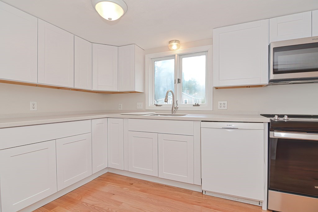 17 Cypress Road Wrentham, MA 02093 - Photo 31 of 36 Gallery Image 31