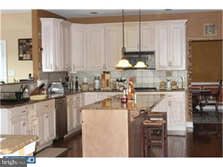 7 Mayfield Road Bordentown, NJ 08505 - Photo 6 of 16 Kitchen
