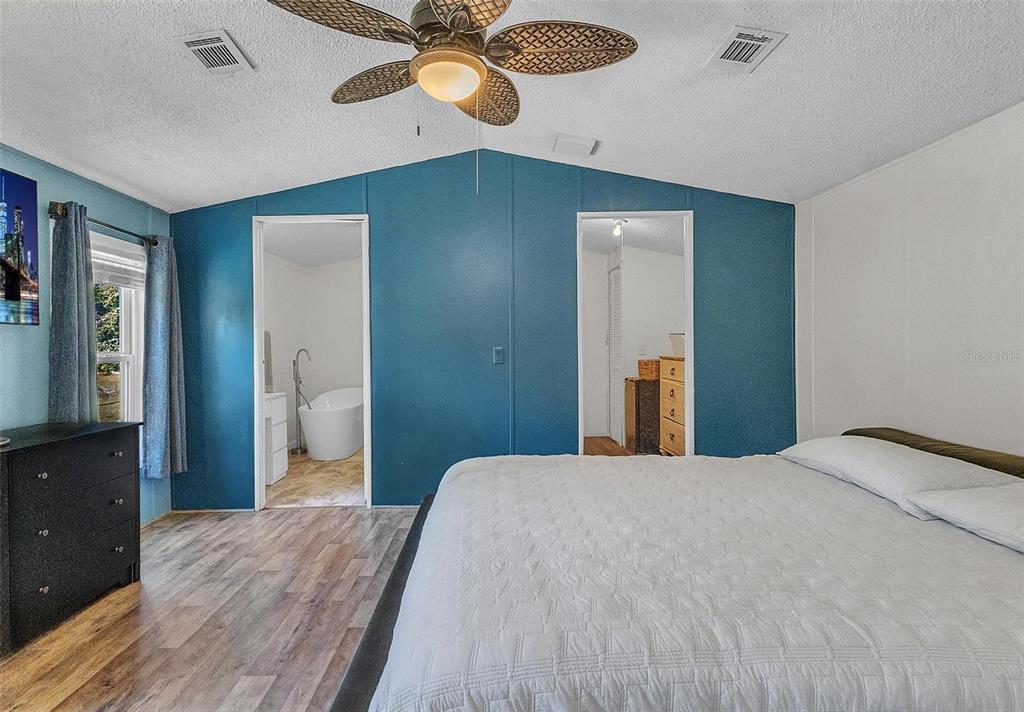 112 Click Road Satsuma, FL 32189 - Photo 12 of 36 Gallery Image 12