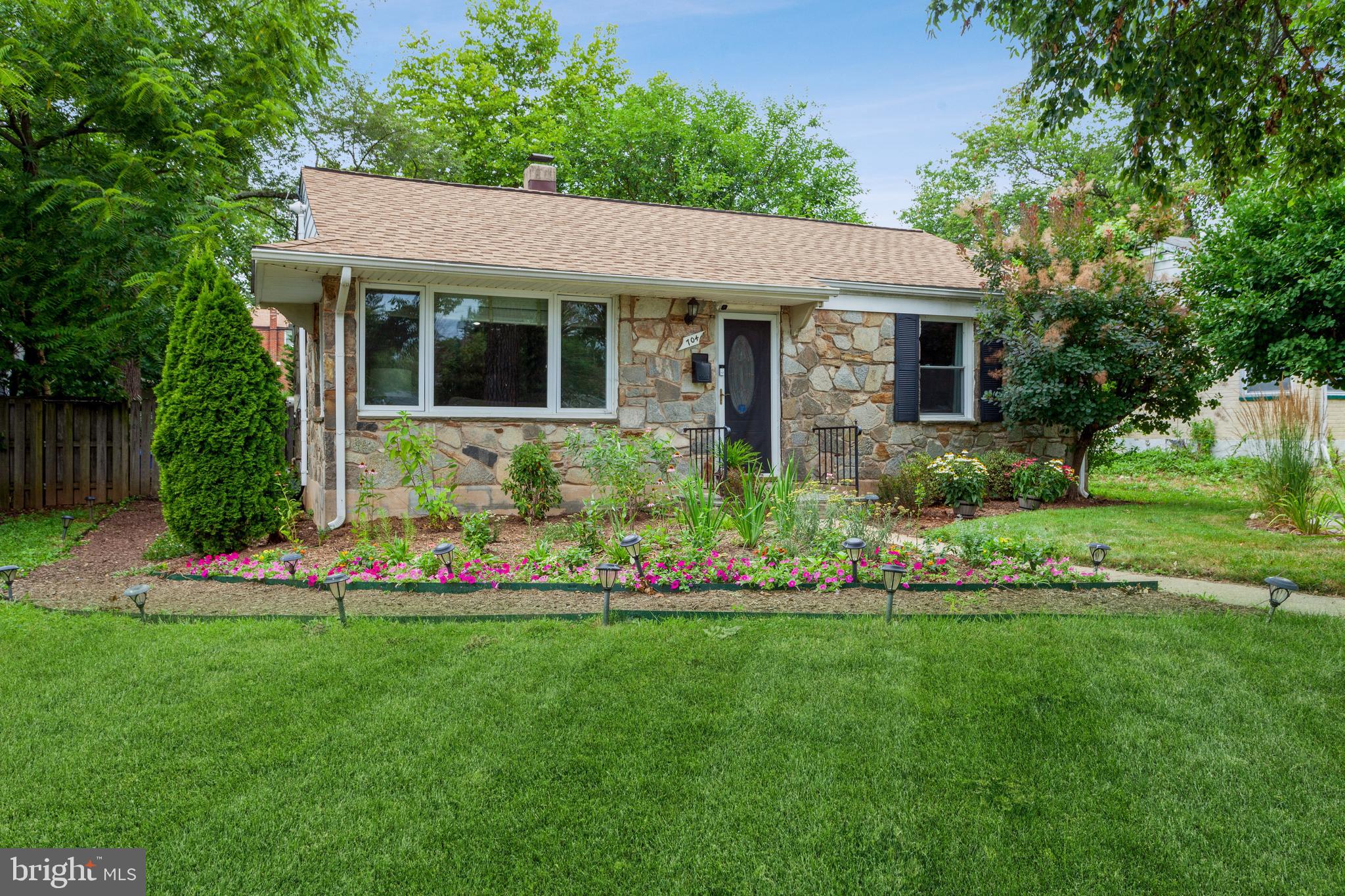 704 Greenwood Road Baltimore, MD 21208 - Photo 1 of 36 Welcome Home!