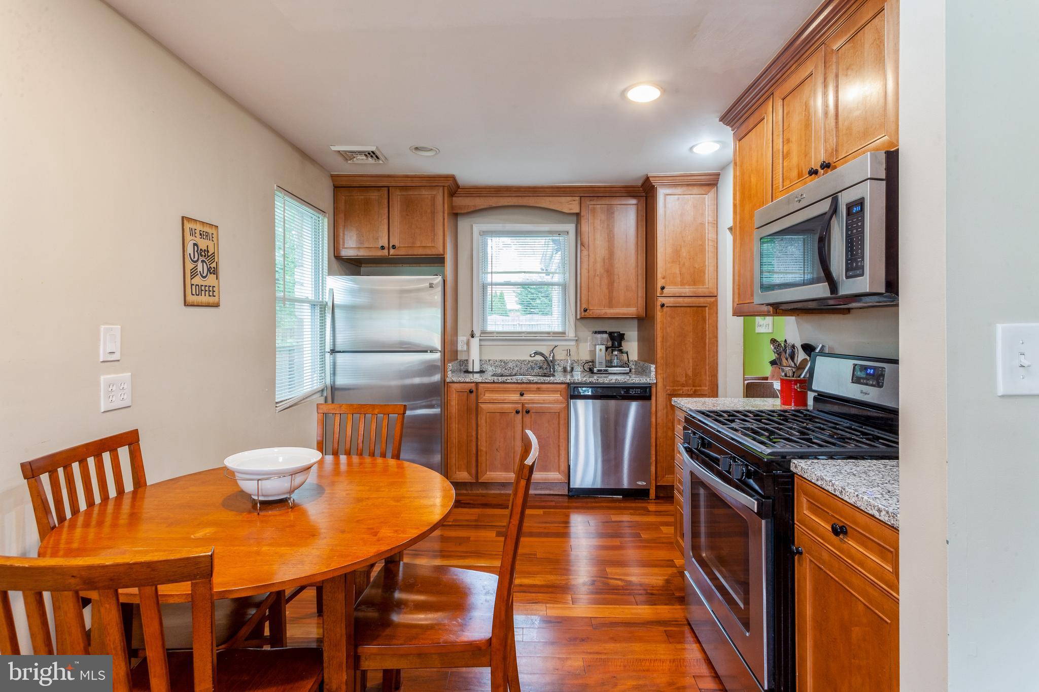 704 Greenwood Road Baltimore, MD 21208 - Photo 11 of 36 Eat in Kitchen