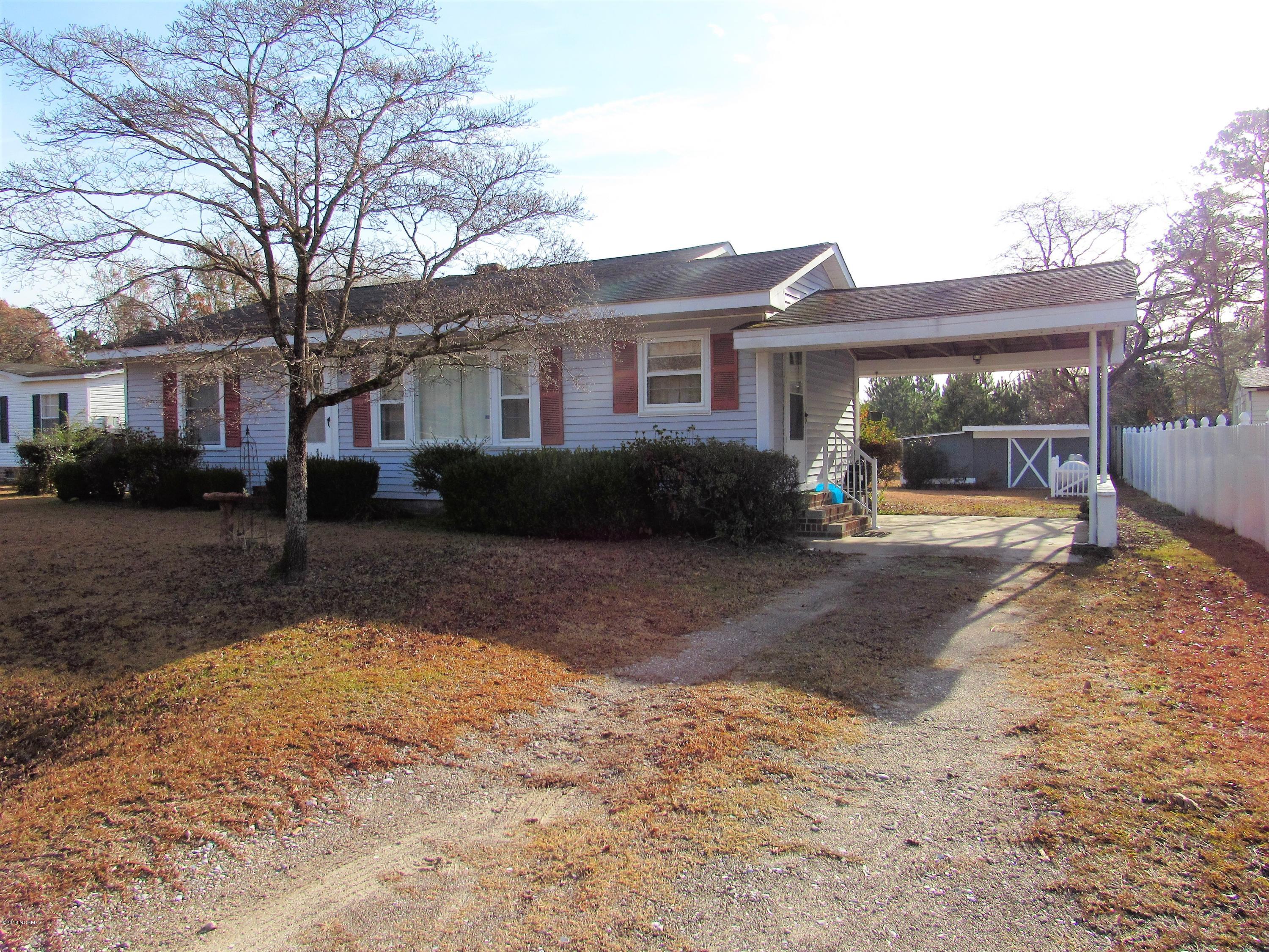 70 Forest Heights Road Washington, NC 27889 - Photo 1 of 16 001 Main Front Photo