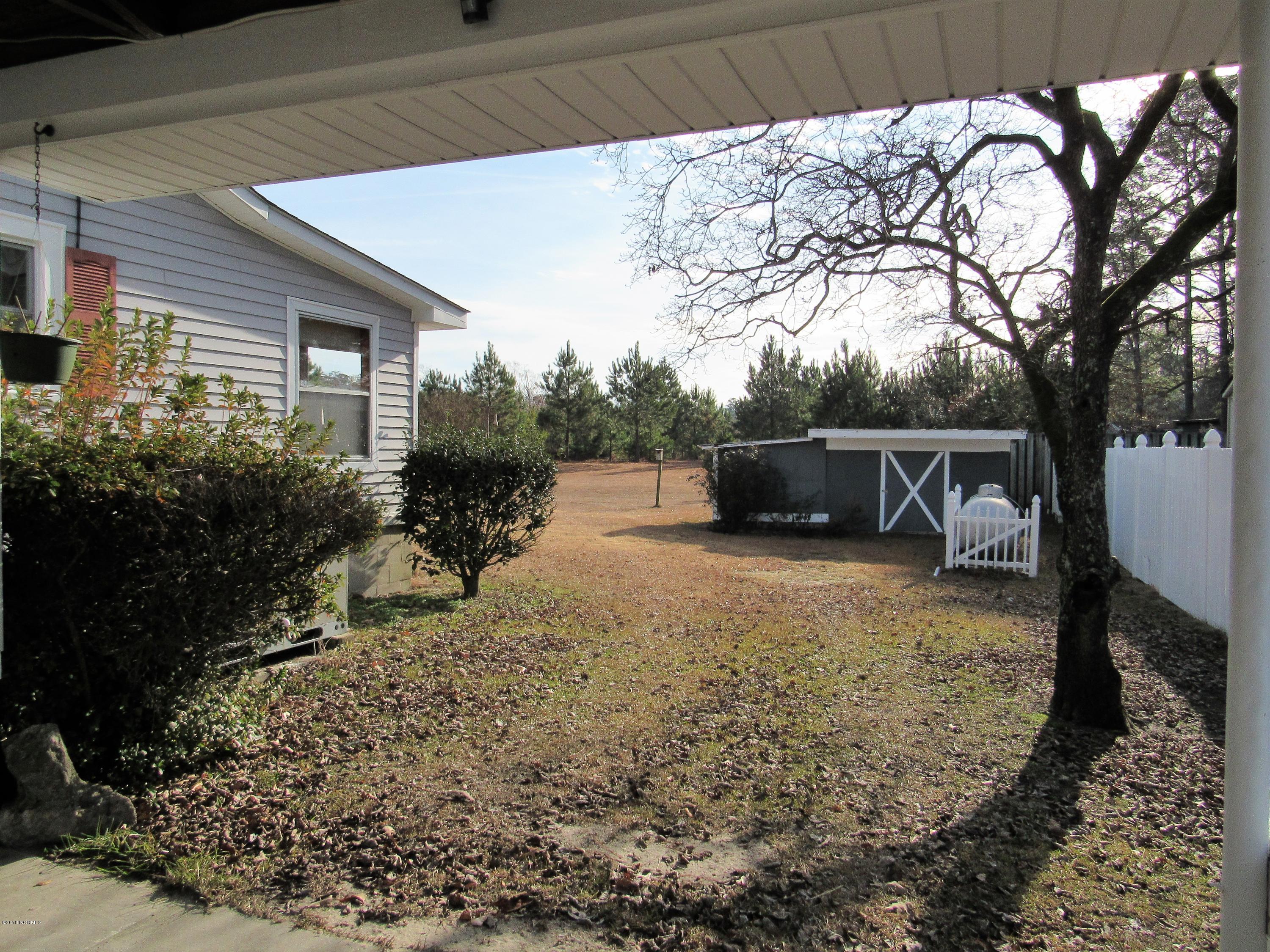 70 Forest Heights Road Washington, NC 27889 - Photo 15 of 16 014 Covered Carport