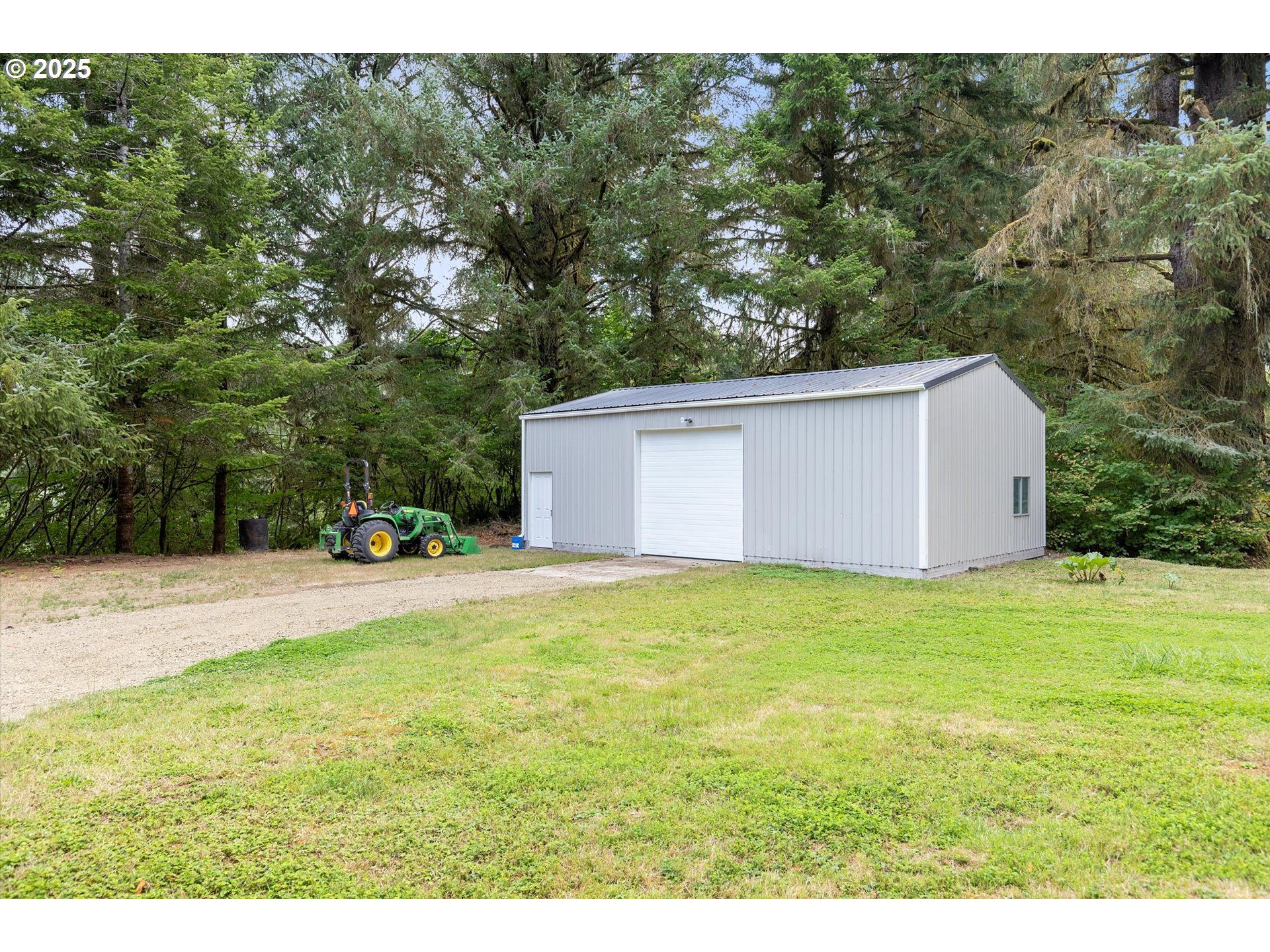 889 Olalla Road Toledo, OR 97391 - Photo 2 of 37