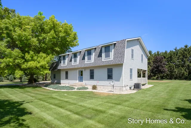 $735,000 | 3459 44th Street, Hamilton, MI 49419