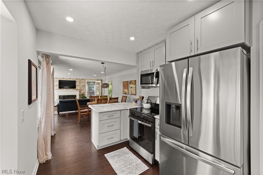 6430 Olde York Road Cleveland, OH 44130 - Photo 17 of 50