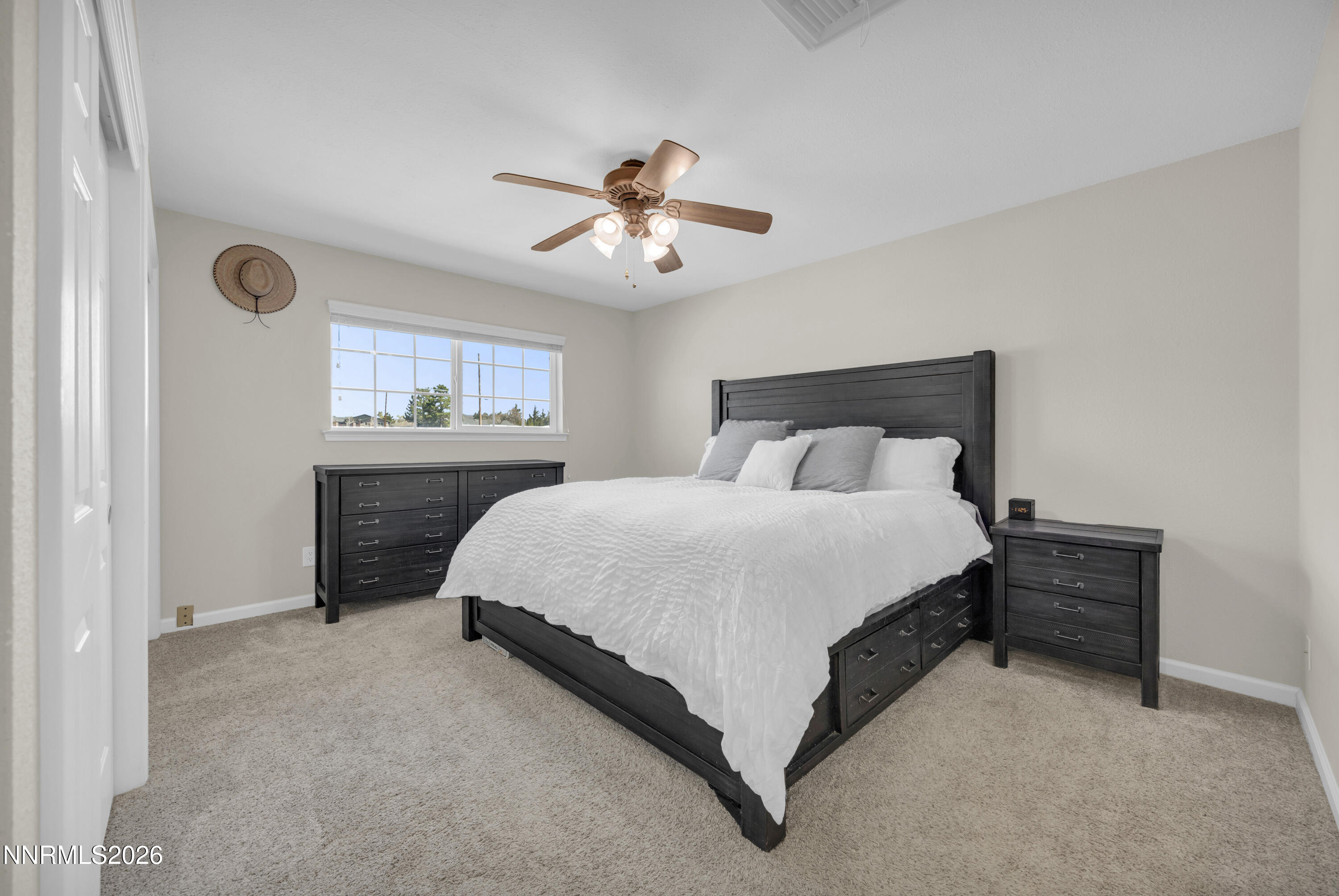 10755 Silver Knolls Boulevard Reno, NV 89508 - Photo 16 of 31 32_img_2667