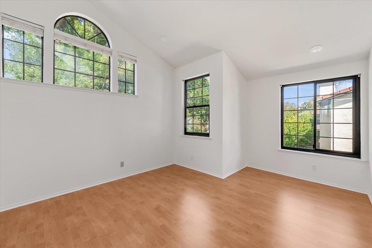 1971 West Middlefield Road, Unit 10 Mountain View, CA 94043 - Photo 15 of 25 Gallery Image 15