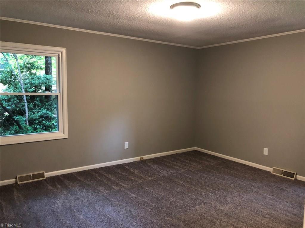 1645 Bright Leaf Road Pfafftown, NC 27040 - Photo 14 of 23 Gallery Image 14
