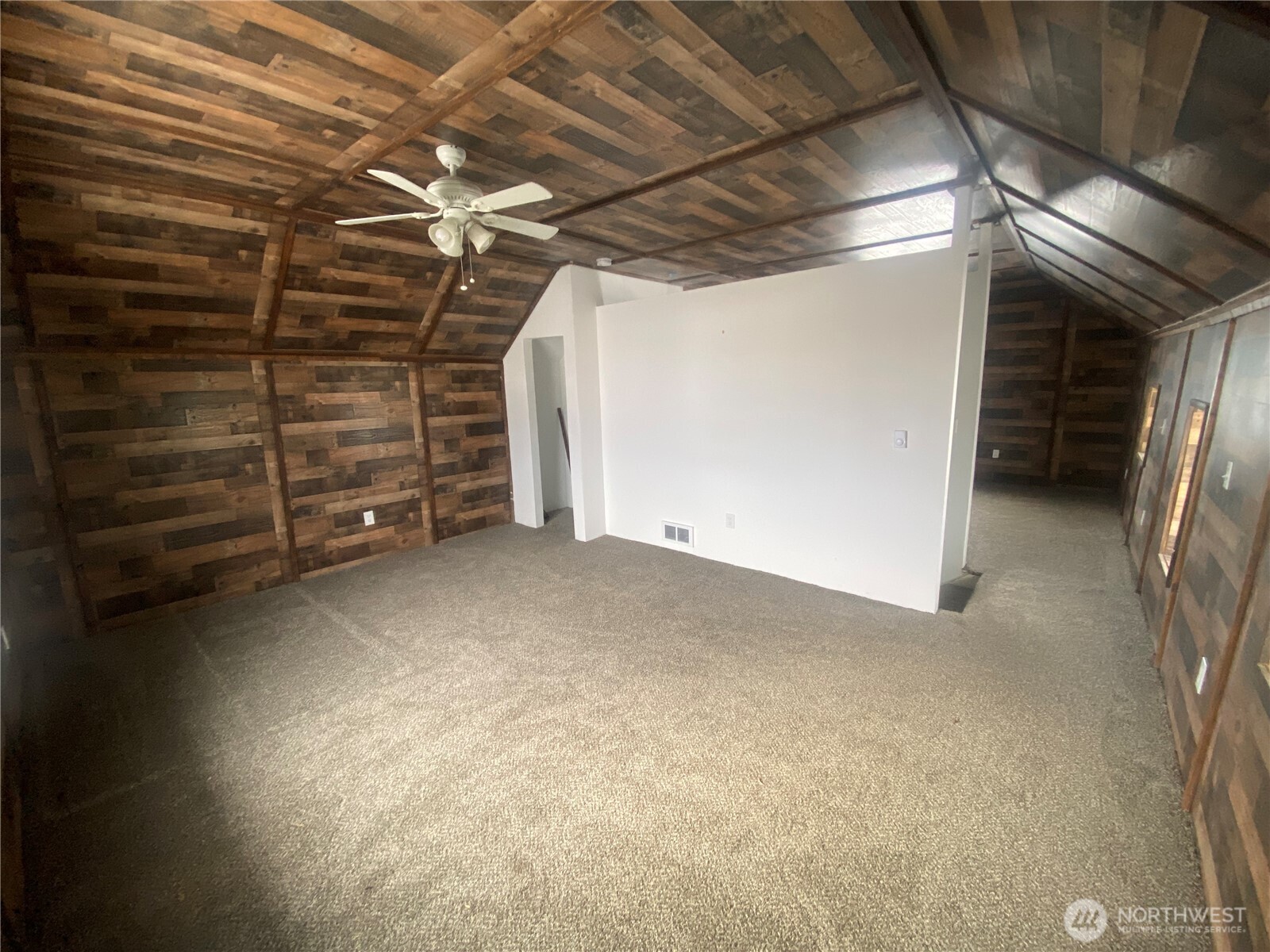 200 North W Watson Street Creston, WA 99117 - Photo 12 of 18