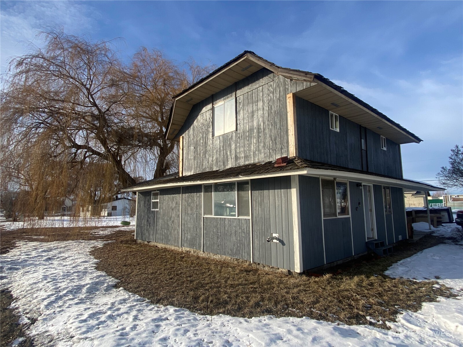 200 North W Watson Street Creston, WA 99117 - Photo 4 of 18