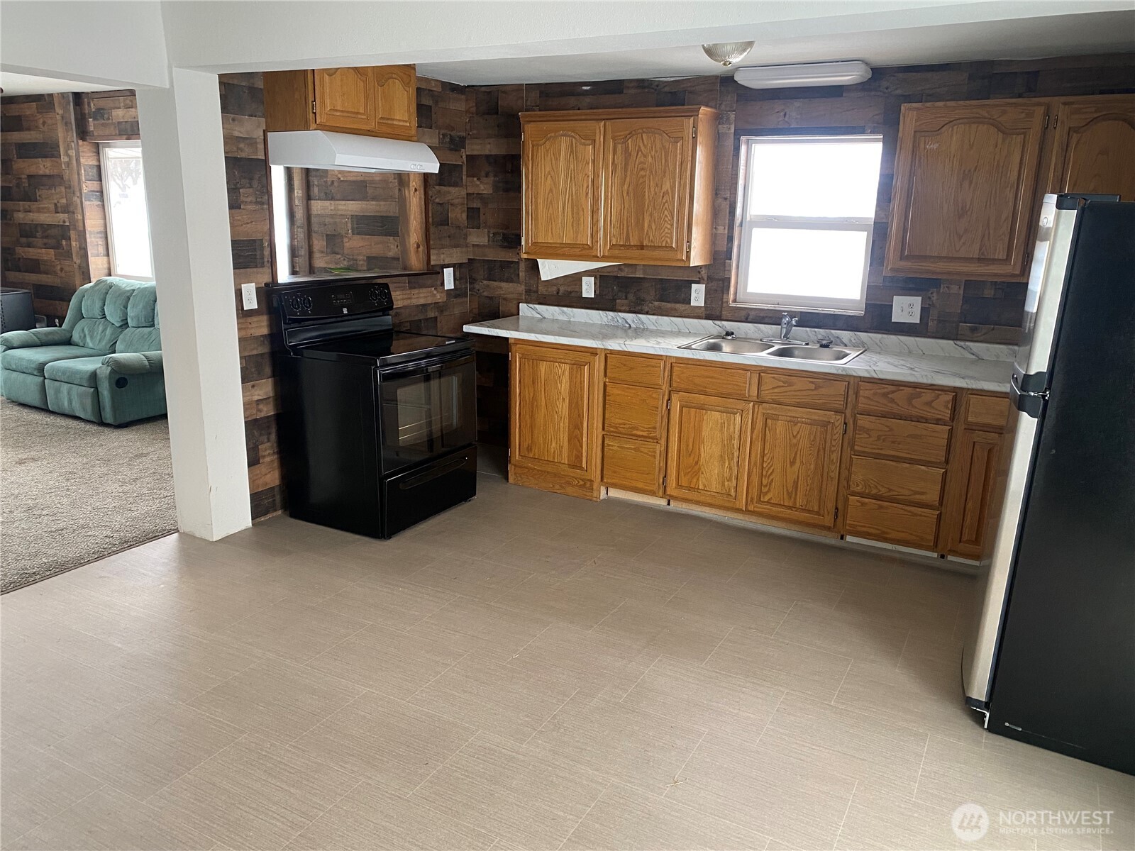 200 North W Watson Street Creston, WA 99117 - Photo 8 of 18