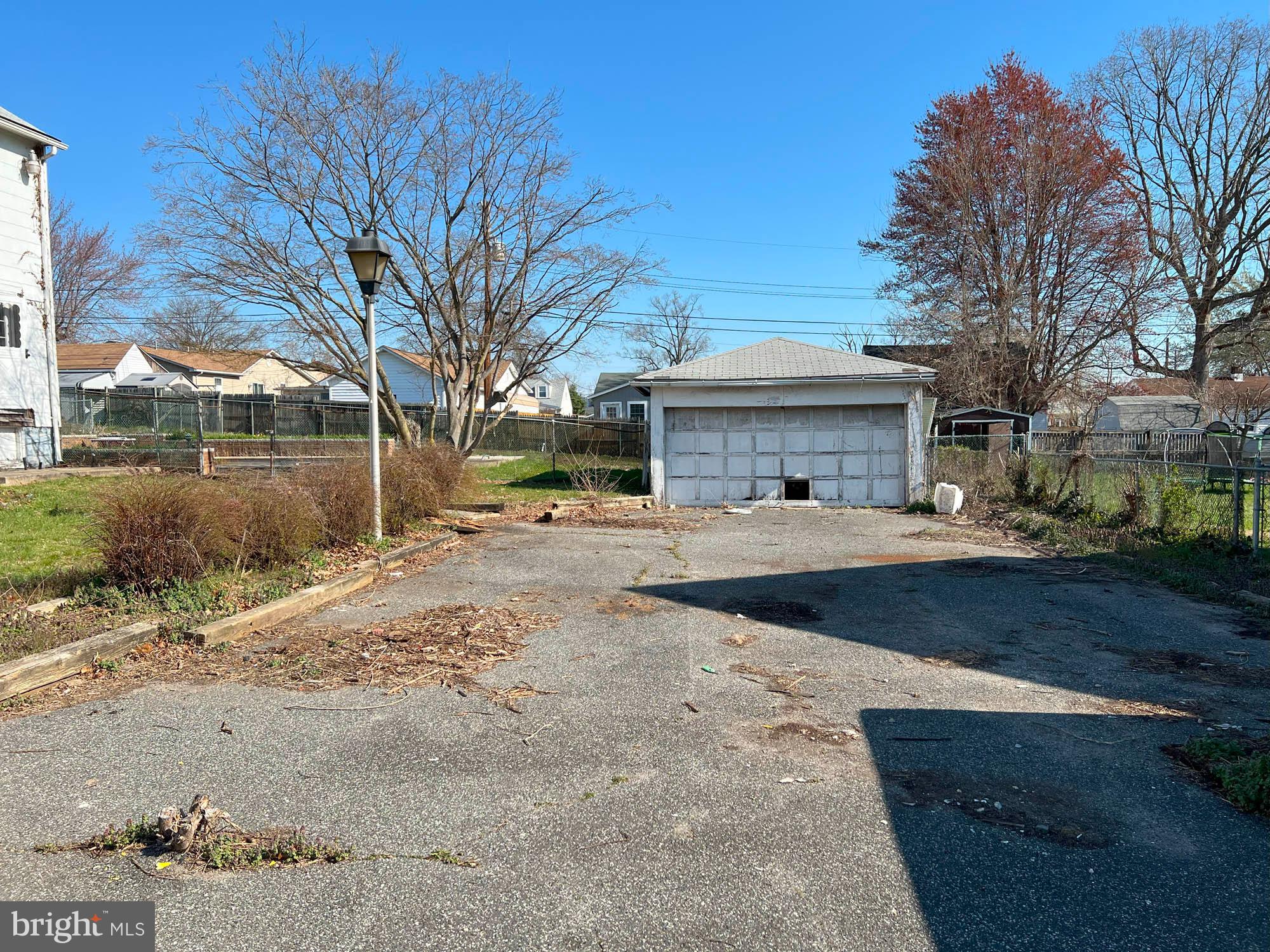 21 Walkern Road Essex, MD 21221 - Photo 5 of 23