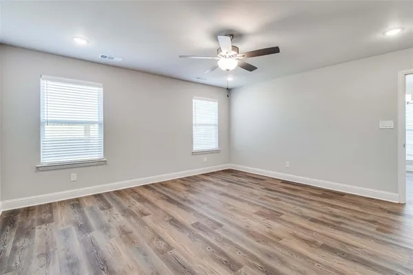 $2,150 | 2904 Clover Drive, Sherman, TX 75092