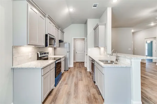 $2,150 | 2904 Clover Drive, Sherman, TX 75092