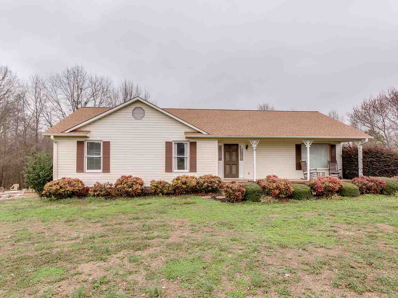 310 Palmer Court Inman, SC 29349 - Photo 1 of 27