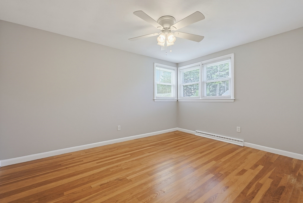 8 Pontiac Road Walpole, MA 02081 - Photo 20 of 37 Gallery Image 20