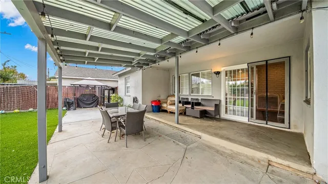 $899,900 | 15852 Index Street, Granada Hills, CA 91344