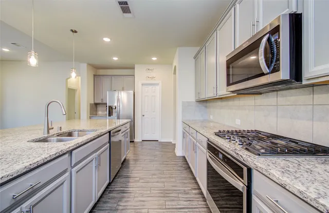 $2,899 | 27817 Ellie Oak Lane, Spring, TX 77386