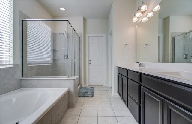 $2,899 | 27817 Ellie Oak Lane, Spring, TX 77386