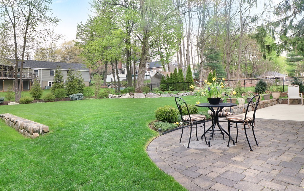 35 Richards Road Reading, MA 01867 - Photo 24 of 30 Gallery Image 24