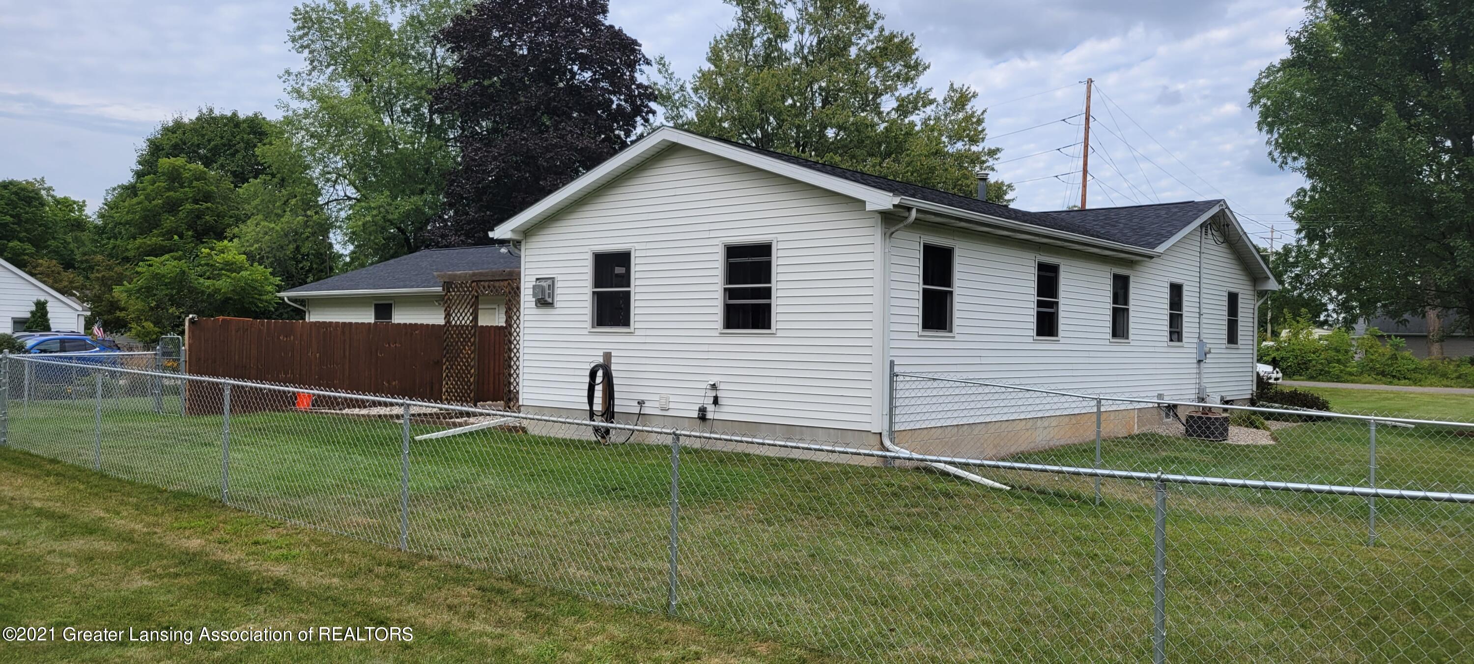 16494 Stockwell Road Lansing, MI 48906 - Photo 46 of 51 20210831_172040