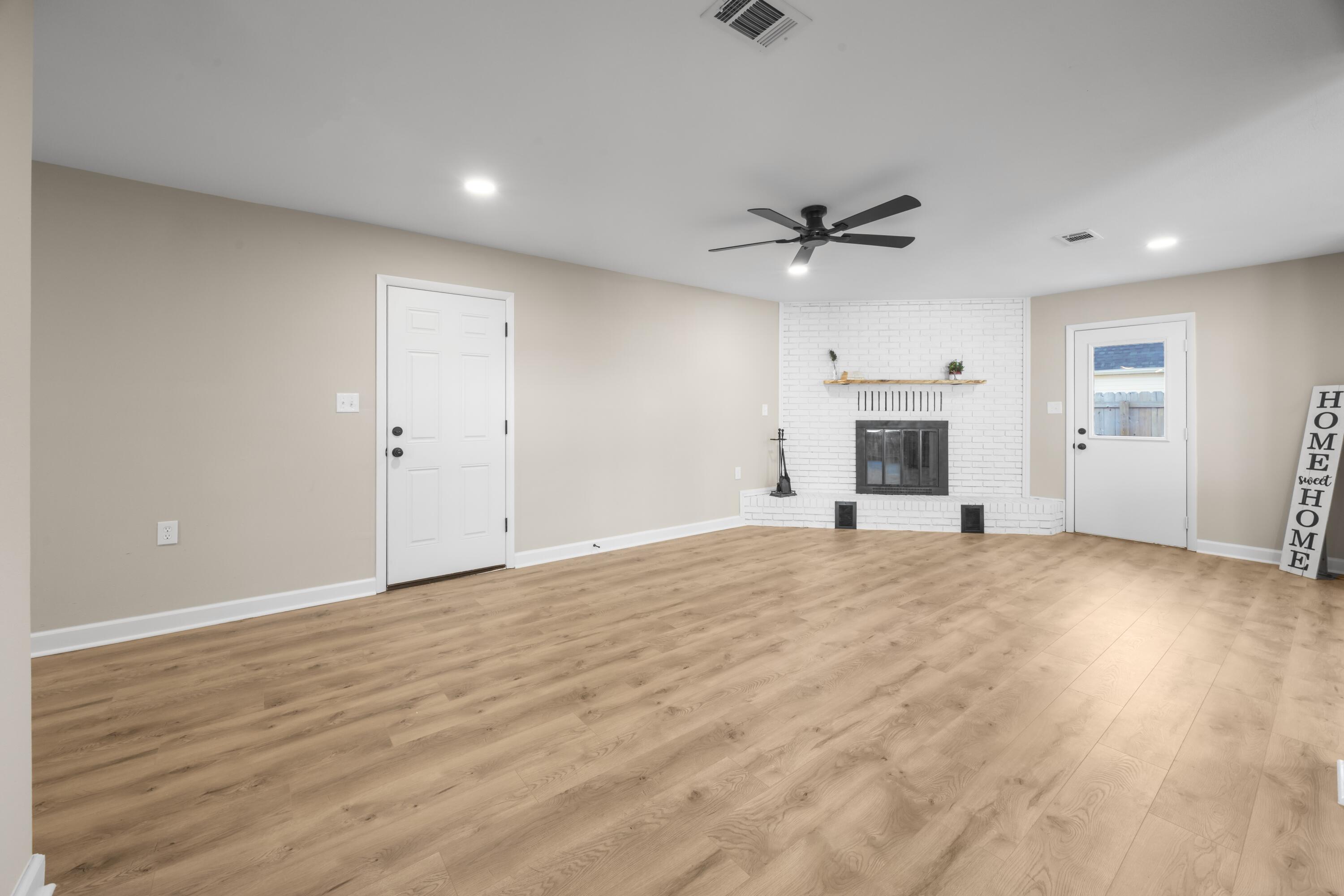 415 Olde Post Road Niceville, FL 32578 - Photo 6 of 36 602A6546