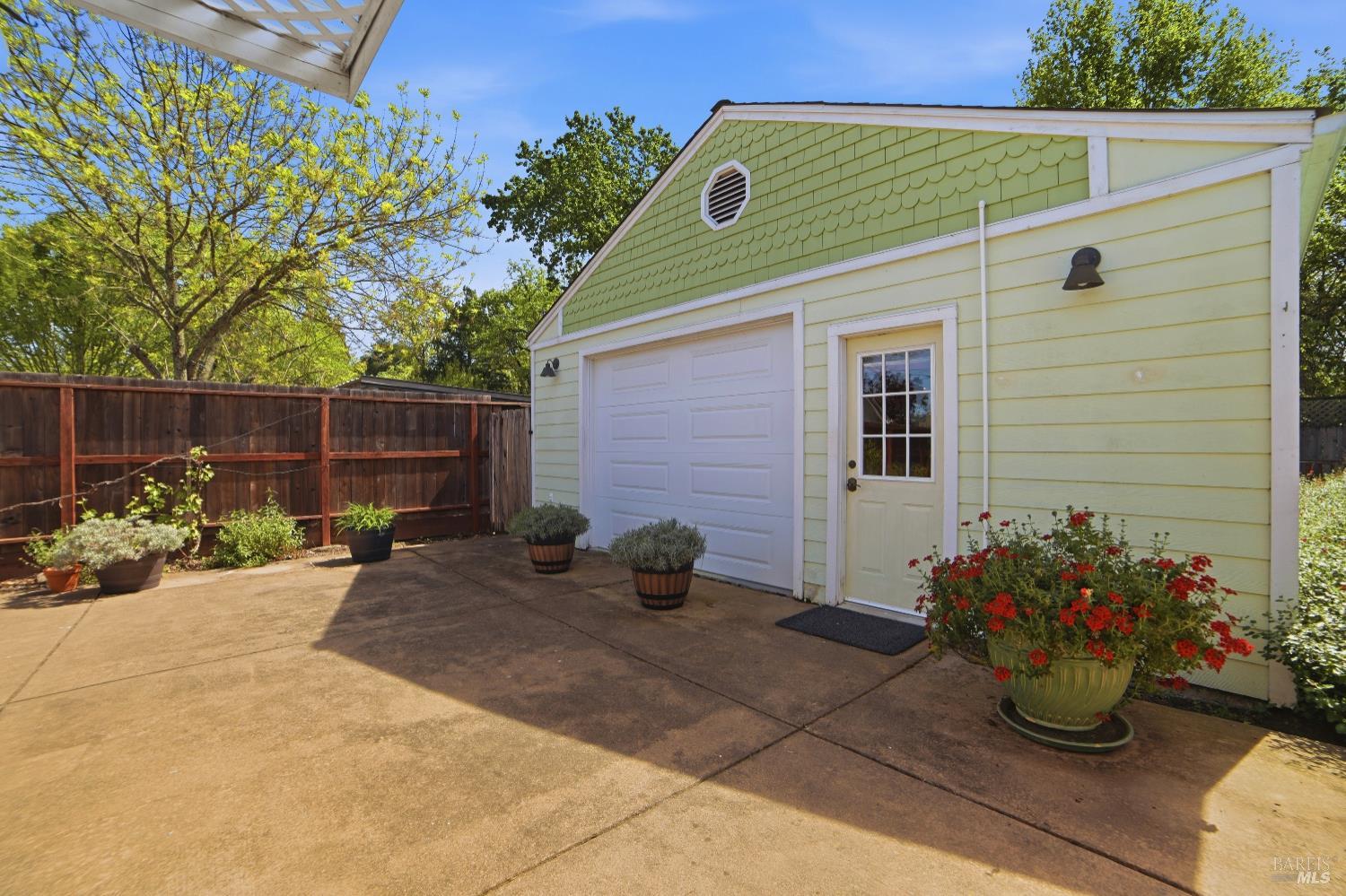 1856 Terry Road Santa Rosa, CA 95403 - Photo 33 of 47