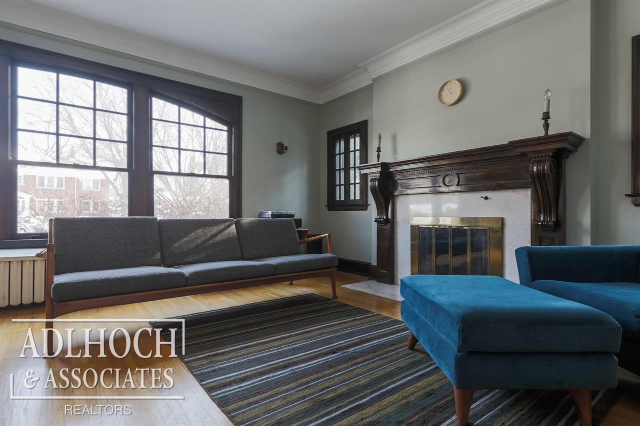 965 Pemberton Road Grosse Pointe, MI 48230 - Photo 6 of 32 31340425-5.JPG