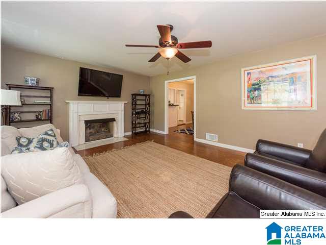 1123 Columbiana Road Birmingham, AL 35209 - Photo 9 of 32